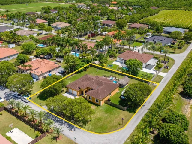 Продажа дома по адресу 20562 SW 324 st - фото 9363742