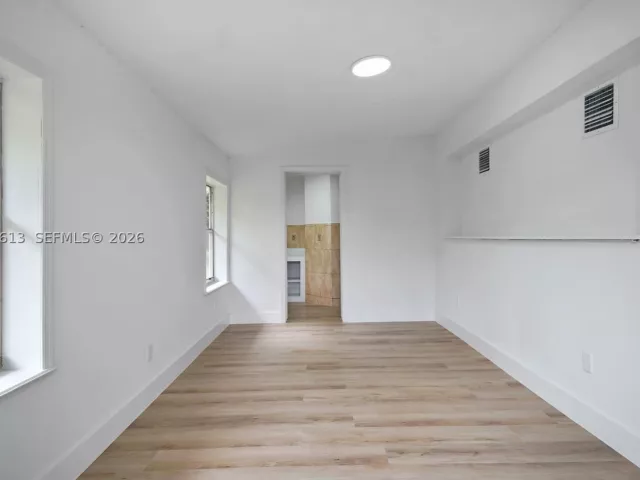 Продажа дома по адресу 360 NW 179th Ter - фото 9361277
