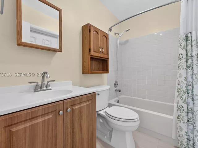 Продажа дома по адресу 16111 SW 103rd Ct - фото 9373077