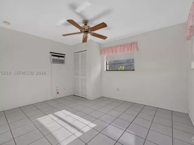 Продажа дома по адресу 16111 SW 103rd Ct - фото 9373079