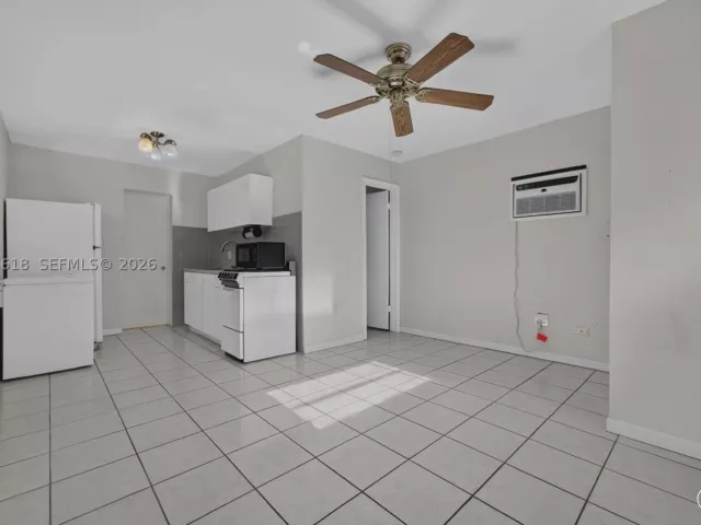 Продажа дома по адресу 16111 SW 103rd Ct - фото 9373080