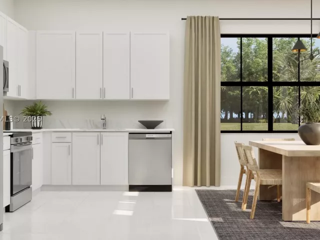 Продажа дома по адресу 171 SE 20 Ave - фото 9362692