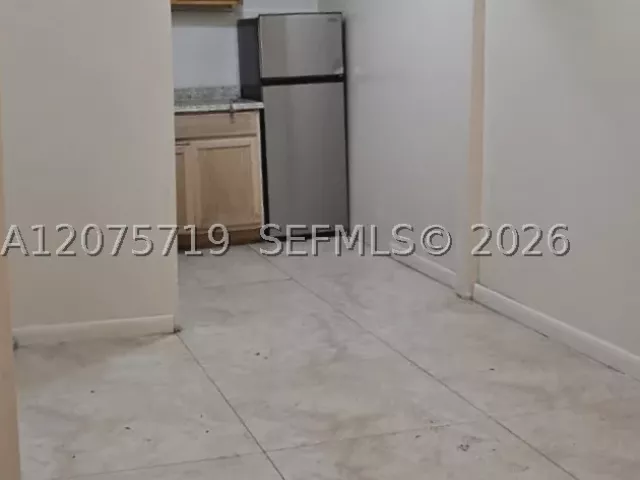 Продажа дома по адресу 759 S Biscayne River Dr - фото 9365753
