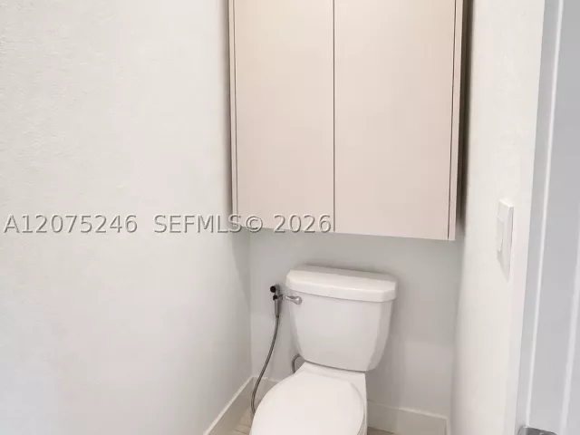 Продажа дома по адресу 181 SW 170th Ave - фото 9381979
