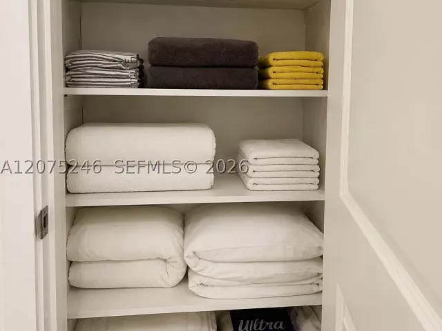 Продажа дома по адресу 181 SW 170th Ave - фото 9381984