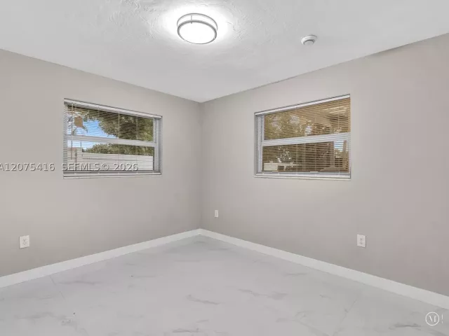 Продажа дома по адресу 6800 Raleigh St - фото 9365879