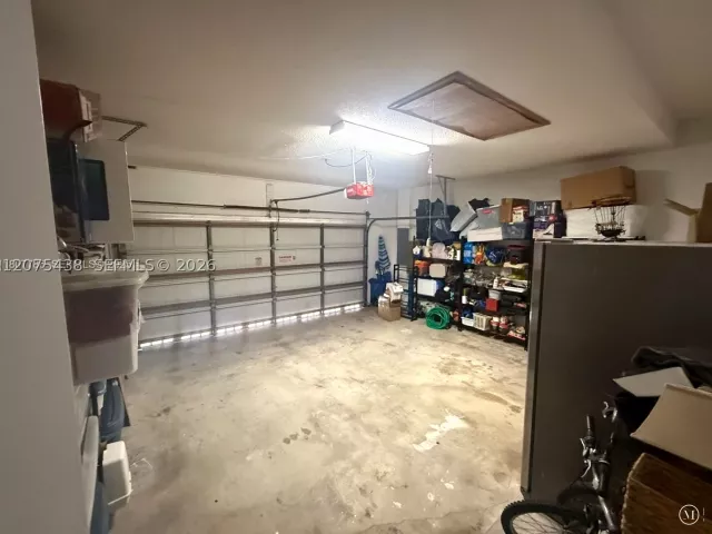 Продажа дома по адресу 505 SE 26th Dr - фото 9363845