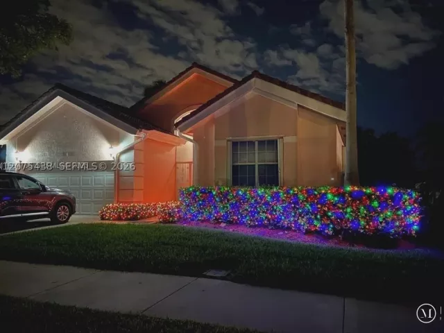 Продажа дома по адресу 505 SE 26th Dr - фото 9363847