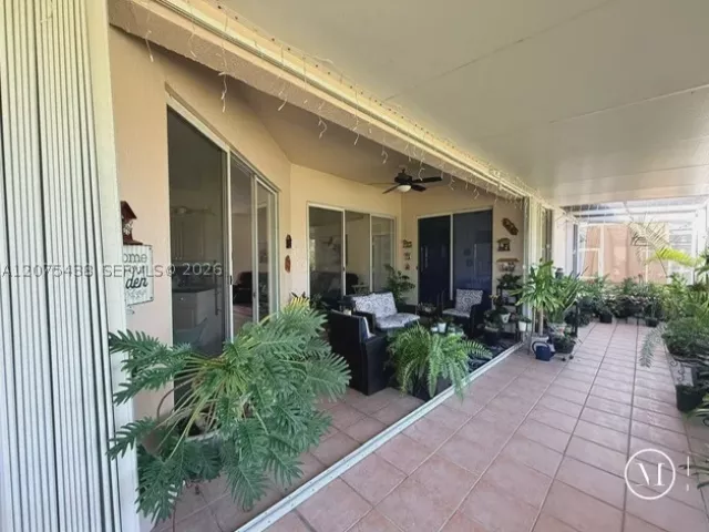 Продажа дома по адресу 505 SE 26th Dr - фото 9363855
