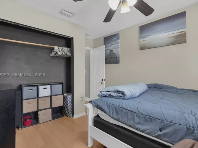 Продажа дома по адресу 16711 SW 140th Ave - фото 9369253