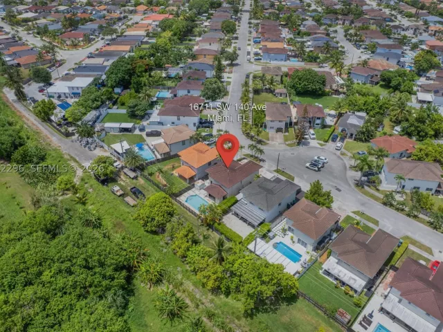Продажа дома по адресу 16711 SW 140th Ave - фото 9369273