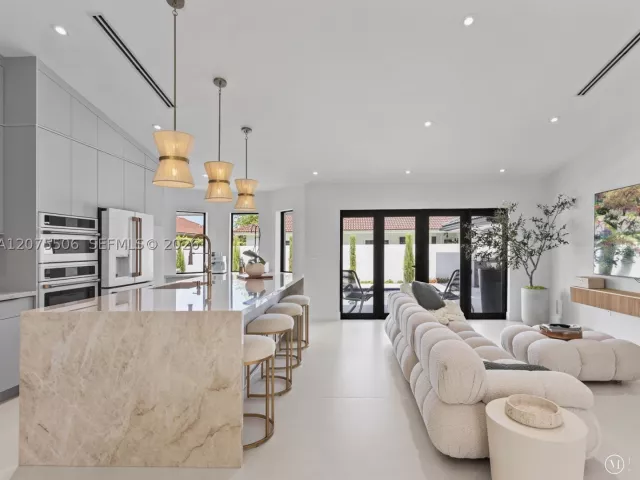 Продажа дома по адресу 3209 SW 142nd Pl - фото 9370508