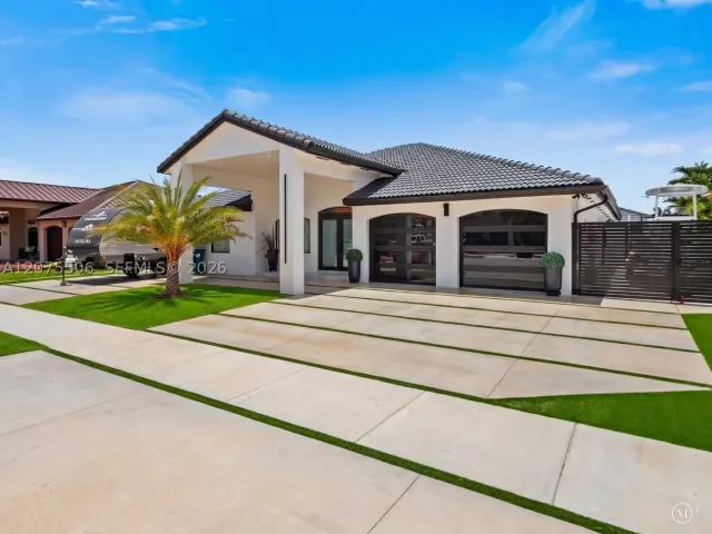 Продажа дома по адресу 3209 SW 142nd Pl - фото 9370495