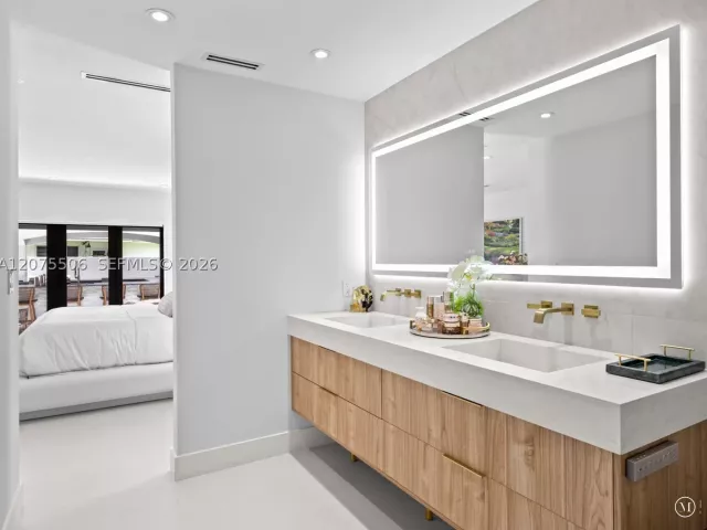 Продажа дома по адресу 3209 SW 142nd Pl - фото 9370518