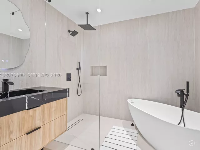 Продажа дома по адресу 3209 SW 142nd Pl - фото 9370522