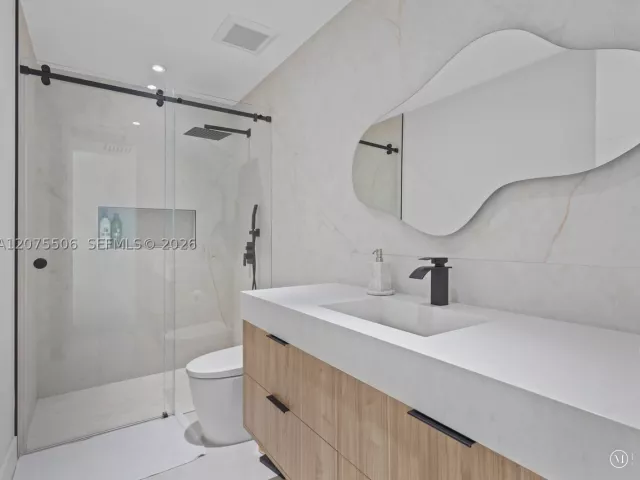 Продажа дома по адресу 3209 SW 142nd Pl - фото 9370525