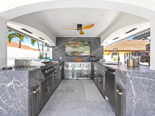 Продажа дома по адресу 3209 SW 142nd Pl - фото 9370532
