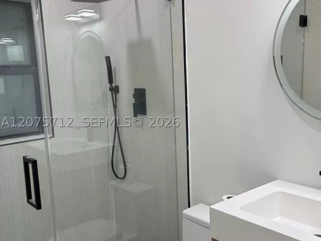 Продажа дома по адресу 4291 SW 14th St - фото 9366669