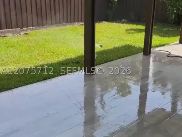 Продажа дома по адресу 4291 SW 14th St - фото 9366680