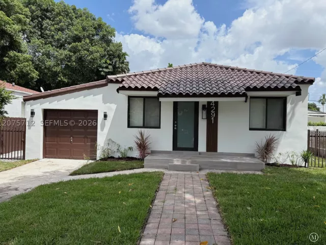 Продажа дома по адресу 4291 SW 14th St - фото 9366658