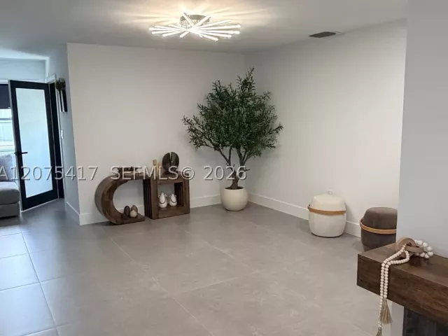 Продажа дома по адресу 15042 SW 149th St - фото 9366712