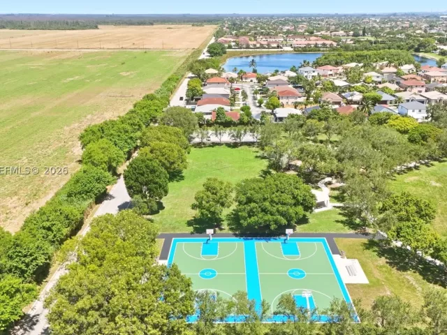 Продажа дома по адресу 16405 SW 73rd Ln - фото 9372457