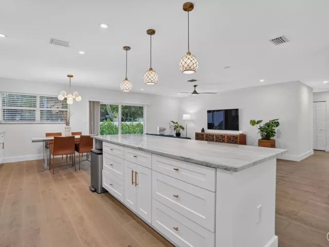 Продажа дома по адресу 2521 Jaeger Drive - фото 9378195