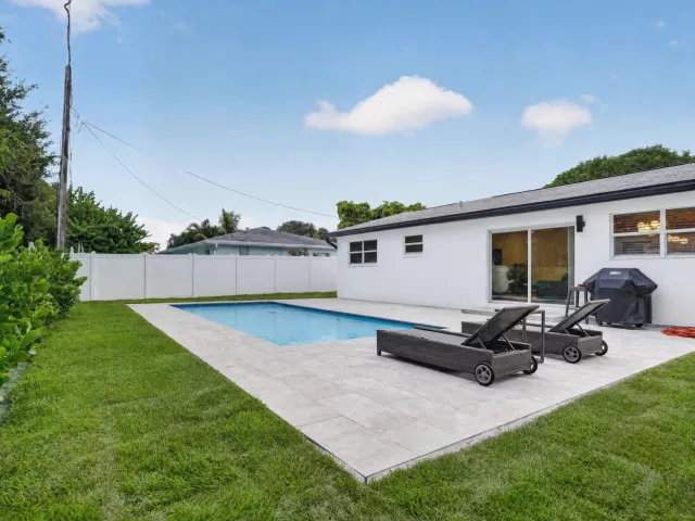 Продажа дома по адресу 2521 Jaeger Drive - фото 9378224