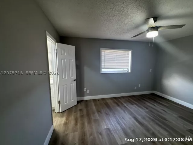 Продажа дома по адресу 9401 NW 20th St - фото 9372356
