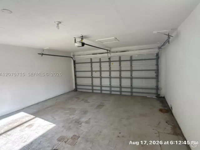 Продажа дома по адресу 9401 NW 20th St - фото 9372354