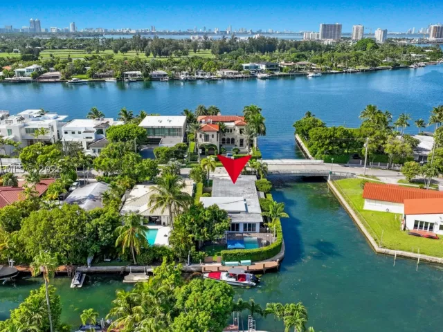 Продажа дома по адресу 1885 Daytonia Rd - фото 9382158