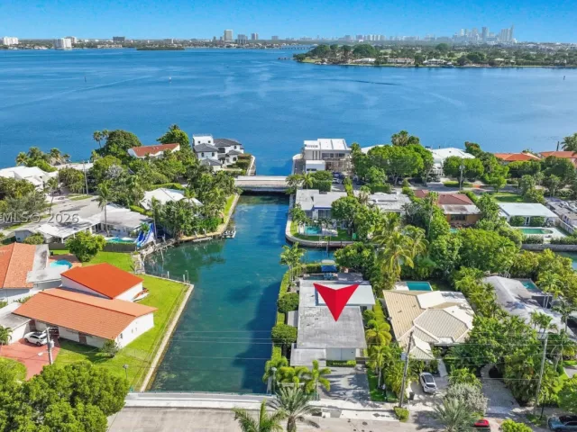 Продажа дома по адресу 1885 Daytonia Rd - фото 9382161