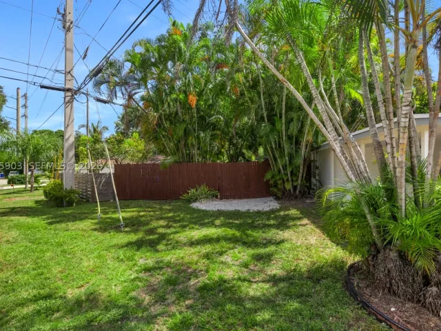 Продажа дома по адресу 5741 Simms St - фото 9378160