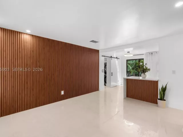 Продажа дома по адресу 5741 Simms St - фото 9378141