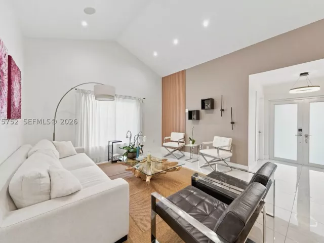 Продажа дома по адресу 8250 SW 86th Ct - фото 9370160