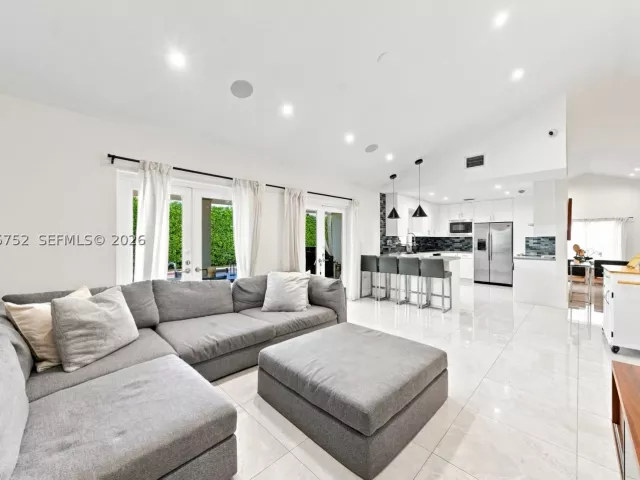 Продажа дома по адресу 8250 SW 86th Ct - фото 9370169
