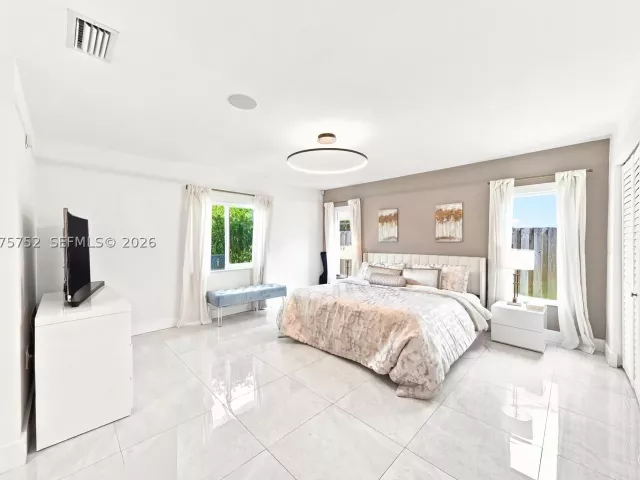 Продажа дома по адресу 8250 SW 86th Ct - фото 9370170