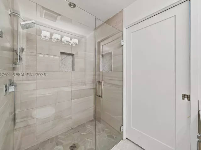 Продажа дома по адресу 8250 SW 86th Ct - фото 9370182