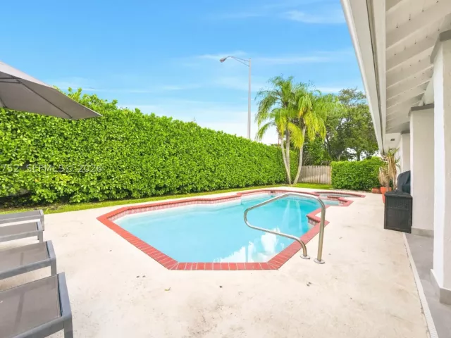 Продажа дома по адресу 8250 SW 86th Ct - фото 9370187
