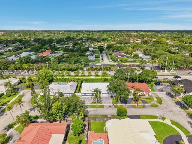 Продажа дома по адресу 8250 SW 86th Ct - фото 9370197