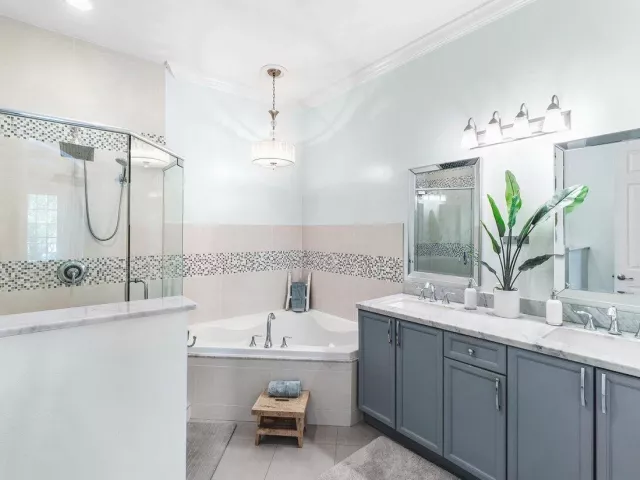 Дом в аренду по адресу 605 Avenue H - фото 9378243