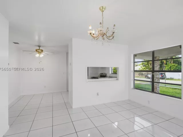 Продажа дома по адресу 17360 SW 121st Ave - фото 9368765