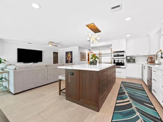 Продажа дома по адресу 1230 TAYLOR Street - фото 9380848