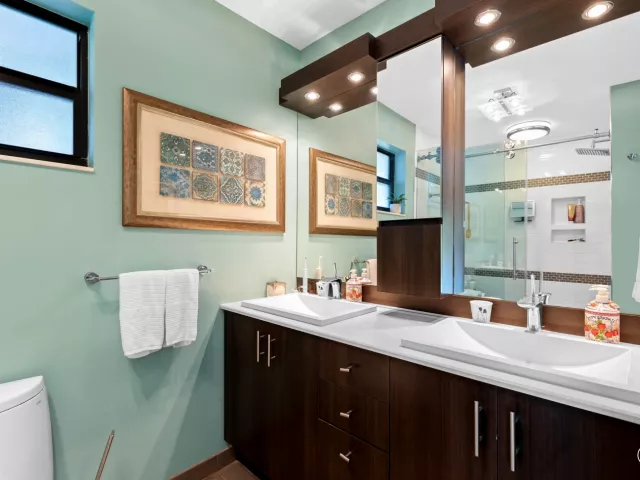 Продажа дома по адресу 1230 TAYLOR Street - фото 9380854