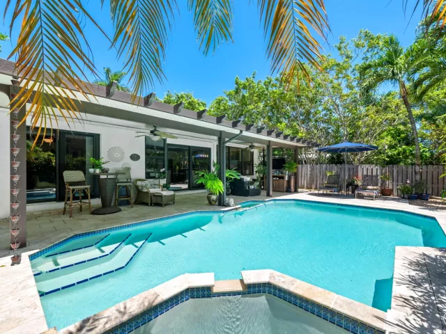 Продажа дома по адресу 1230 TAYLOR Street - фото 9380865