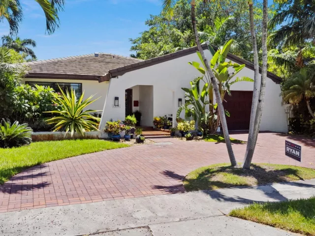Продажа дома по адресу 1230 TAYLOR Street - фото 9380841