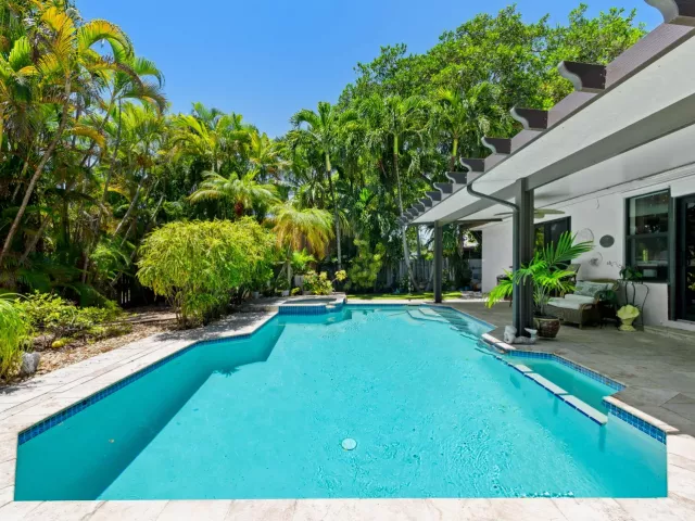 Продажа дома по адресу 1230 TAYLOR Street - фото 9380842