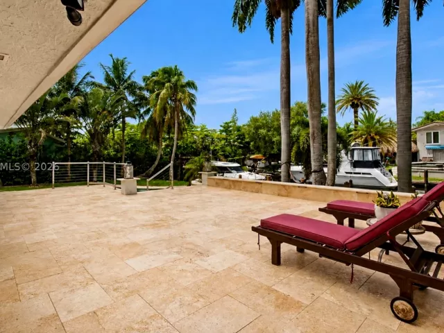 Продажа дома по адресу 2613 Tortugas Ln - фото 9370593