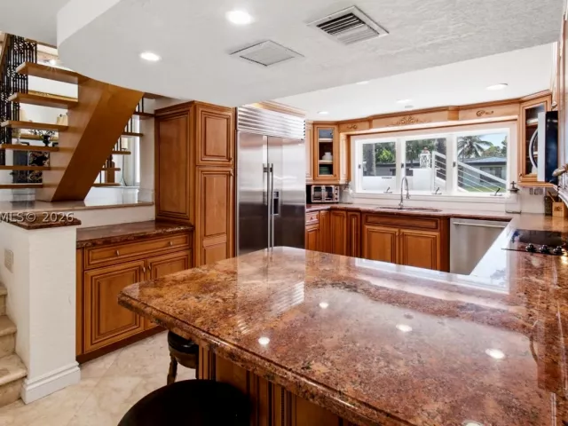 Продажа дома по адресу 2613 Tortugas Ln - фото 9370609