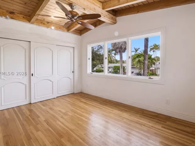 Продажа дома по адресу 2613 Tortugas Ln - фото 9370618